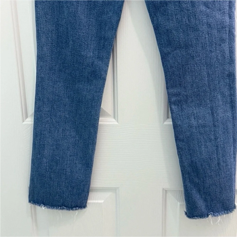 Mother Womens Size 28 The Mid Rise Dazzler Ankle Fray Riding the Cliffside Jeans - Picture 9 of 11